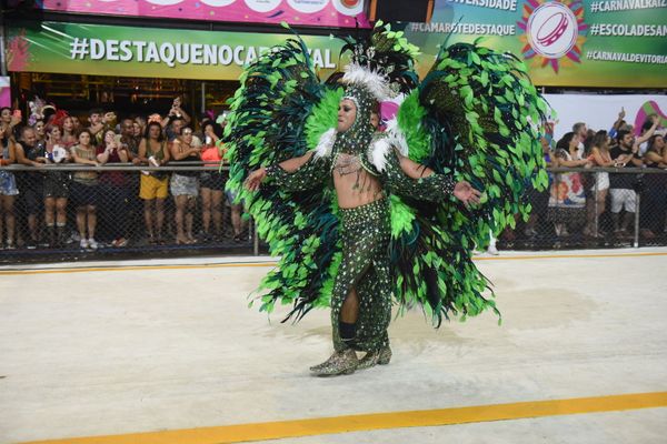 Verde e rosa capixaba, Andaraí exalta a cachaça, símbolo da cultura brasileira por Ricardo Medeiros