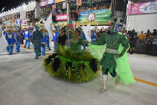 Verde e rosa capixaba, Andaraí exalta a cachaça, símbolo da cultura brasileira por Ricardo Medeiros