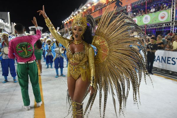 Verde e rosa capixaba, Andaraí exalta a cachaça, símbolo da cultura brasileira por Ricardo Medeiros