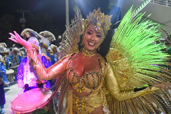 Verde e rosa capixaba, Andaraí exalta a cachaça, símbolo da cultura brasileira por Ricardo Medeiros