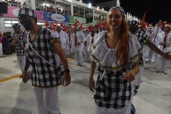 Verde e rosa capixaba, Andaraí exalta a cachaça, símbolo da cultura brasileira por Ricardo Medeiros