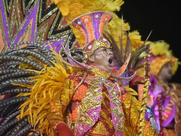 Jucutuquara é a segunda escola a desfilar no Sambão do Povo por Fernando Madeira