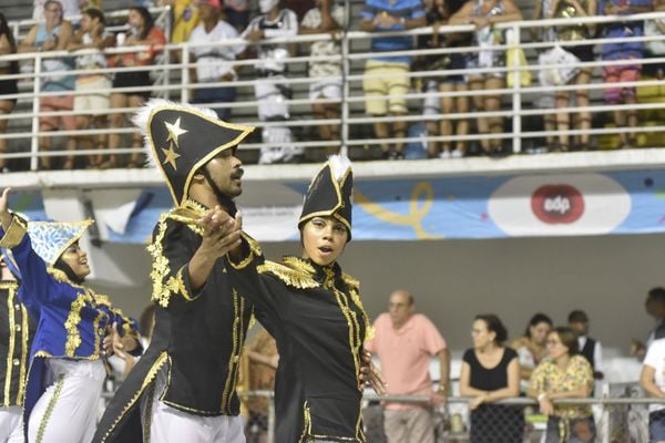 A Imperatriz do Forte foi a sexta escola a desfilar no Sambão do Povo por Vitor Jubini
