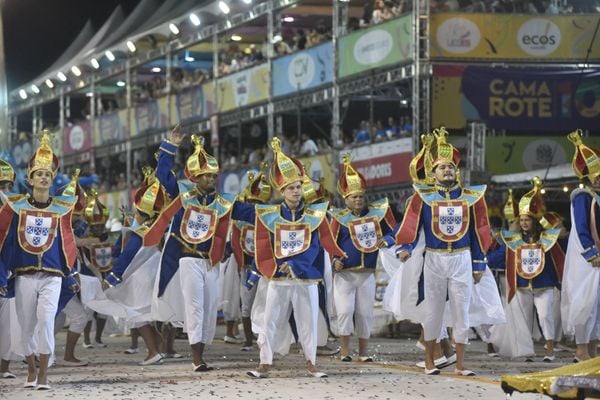 A Imperatriz do Forte foi a sexta escola a desfilar no Sambão do Povo por Vitor Jubini