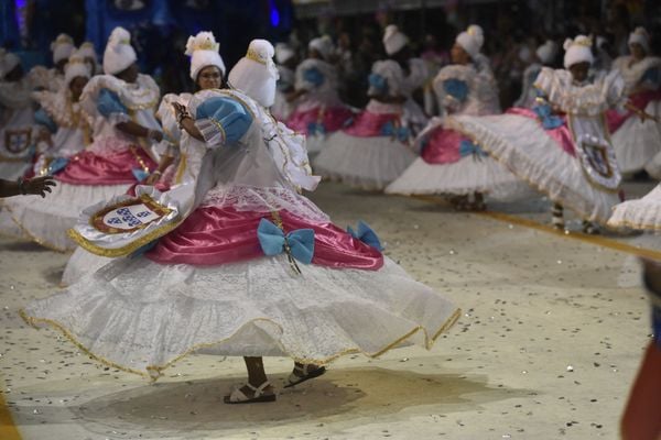 A Imperatriz do Forte foi a sexta escola a desfilar no Sambão do Povo por Vitor Jubini