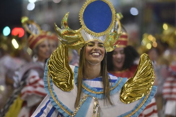 A Imperatriz do Forte foi a sexta escola a desfilar no Sambão do Povo por Vitor Jubini
