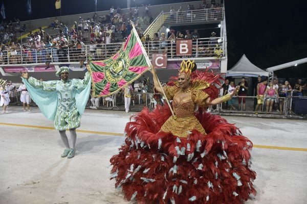 A Imperatriz do Forte foi a sexta escola a desfilar no Sambão do Povo por Vitor Jubini