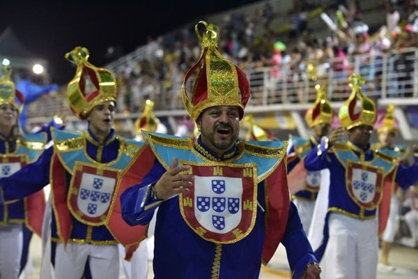 A Imperatriz do Forte foi a sexta escola a desfilar no Sambão do Povo por Rodrigo Gavini