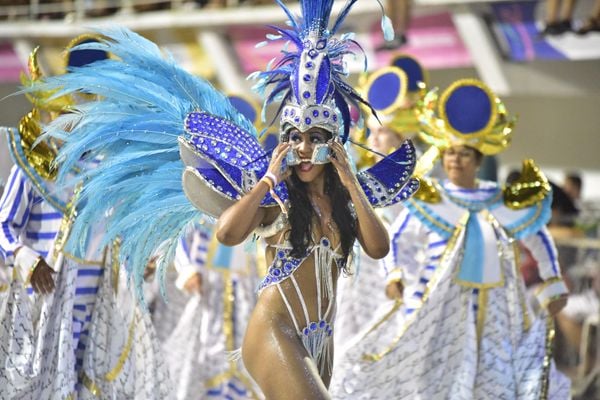 A Imperatriz do Forte foi a sexta escola a desfilar no Sambão do Povo por Rodrigo Gavini