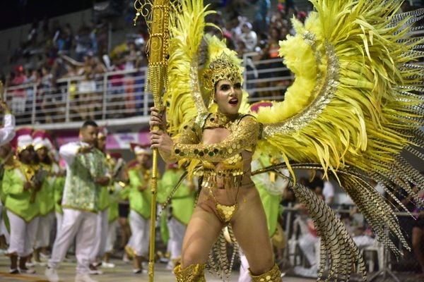 A Imperatriz do Forte foi a sexta escola a desfilar no Sambão do Povo por Rodrigo Gavini