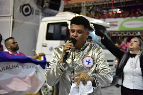 Bateria e samba da Boa Vista conquistaram arquibancadas e camarotes por Rodrigo Gavini