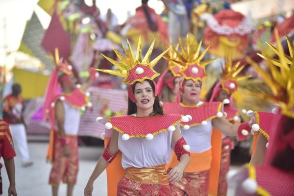 Desfile da escola de samba Unidos de São Torquato por Rodrigo Gavini