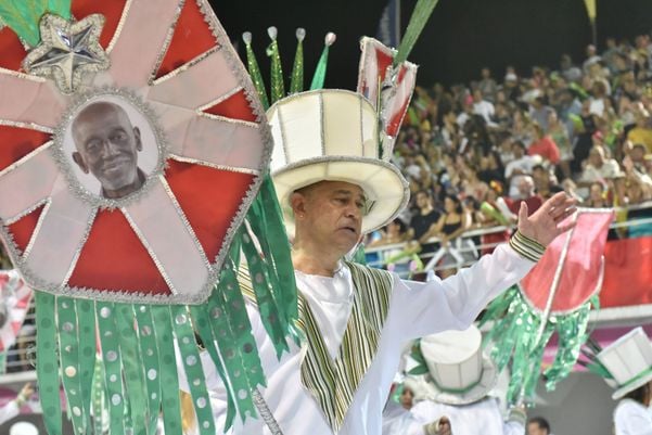 Jucutuquara é a segunda escola a desfilar no Sambão do Povo por Fernando Madeira