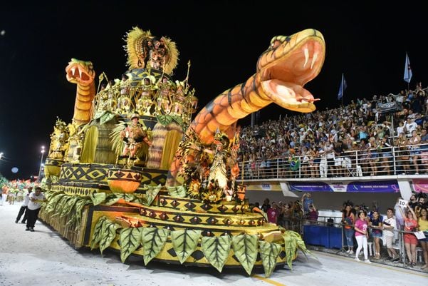 MUG entra na avenida com o enredo "Oby – O Imaculado Santuário das Lendas"  por Fernando Madeira