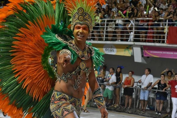 MUG entra na avenida com o enredo "Oby – O Imaculado Santuário das Lendas"  por Fernando Madeira