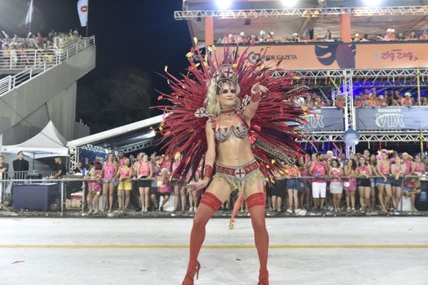 Novo Império leva o universo infantil para a avenida por Vitor Jubini