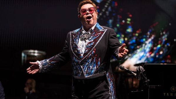Até agora, 34 datas da turnê de John nos EUA foram canceladas ou adiadas, e é cada vez mais provável que todos os shows agendados de setembro a dezembro também sejam afetados