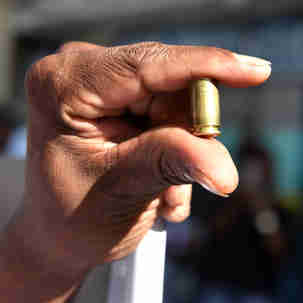 Imagem - Risco de assassinato é 3 vezes maior para negros do que para não negros