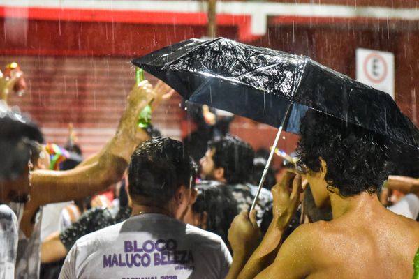 Bloco Maluco Beleza no Centro de Vitória nesta sexta-feira (21)