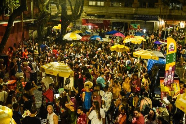 Bloco Maluco Beleza no Centro de Vitória nesta sexta-feira (21)