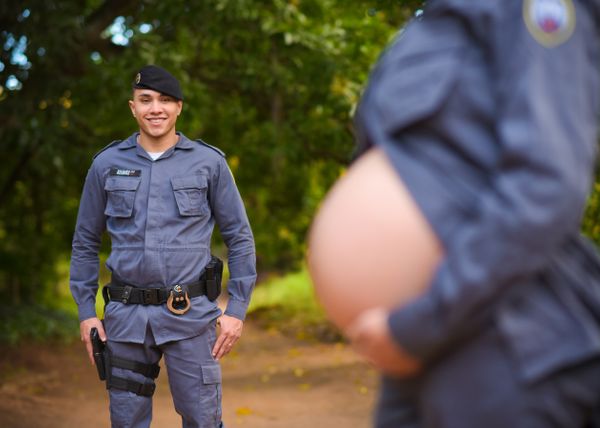 Primeiro ensaio da família acontece em agosto de 2018, quando Letícia estava grávida do Pedro por Venial Fotografia