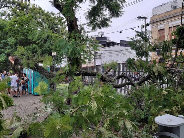 undefined por Geraldo Nascimento