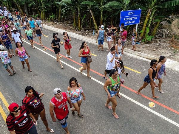 Blocos tradicionais embalam o carnaval de Itarana - Trio Pocotó por Prefeitura Municipal de Itarana / Divulgação
