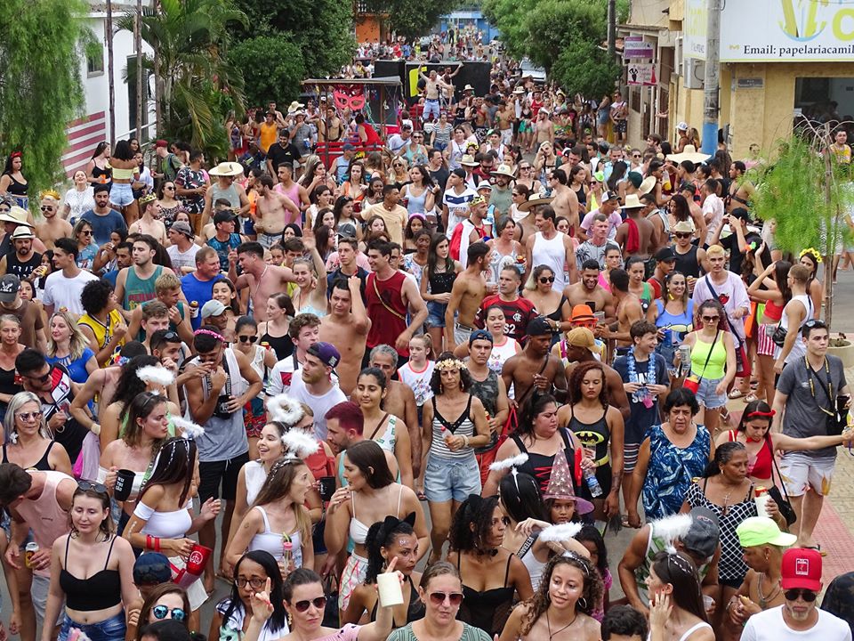 A Gazeta Carnaval Cancelado Por Medo De Covid Gera Diverg Ncia Entre Especialistas