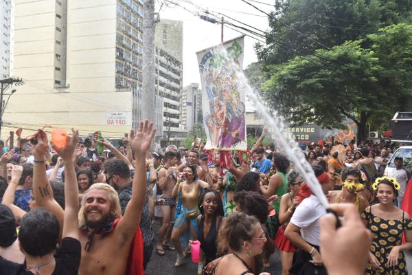 A galera curtiu o Bloco Amigos da Onça no Centro de Vitória