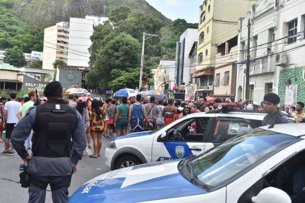 Policiamento no Bloco Amigos da Onça