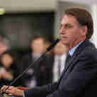 Imagem - Quem é de direita toma cloroquina, quem é de esquerda, Tubaína, diz Bolsonaro