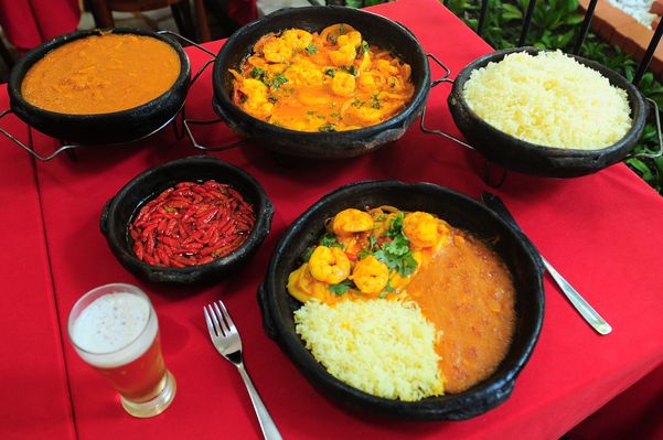 Moqueca de peixe com camarões do restaurante São Pedro, em Vitória