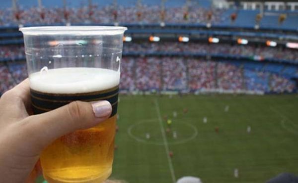Venda de bebidas alcoólicas nos estádios do ES está liberada desde o final de 2014
