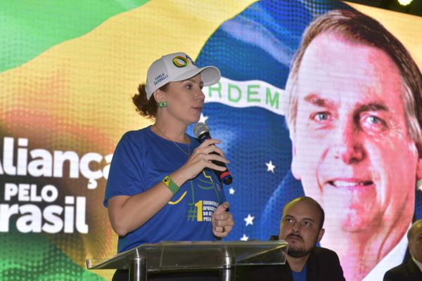 Deputada Carla Zambelli (PSL-SP) em evento de filiação do novo partido, Aliança pelo Brasil, em Vitória
