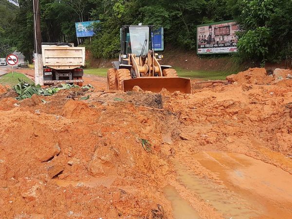 Imagens mostram destruição em Marechal Floriano por Divulgação/ Marechal Floriano