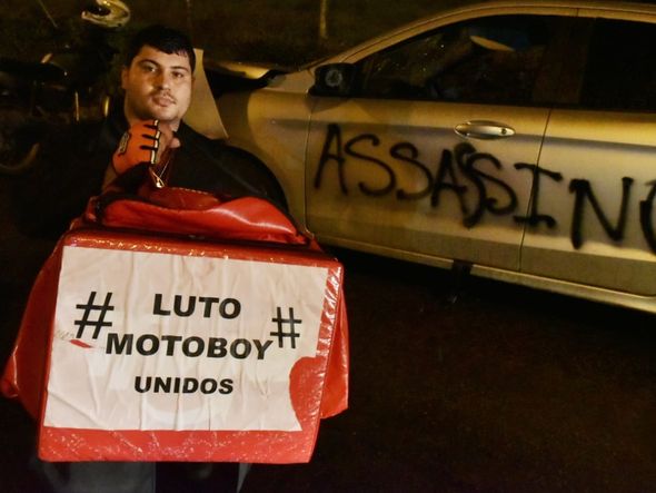 Motoboys protestam por morte de Ramona, atropelada em Vila Velha por um motorista embriagado por Fernando Madeira