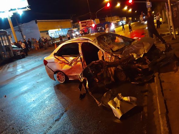 O Ford KA ficou completamente destruído após causar o acidente em Vila Velha por Internauta