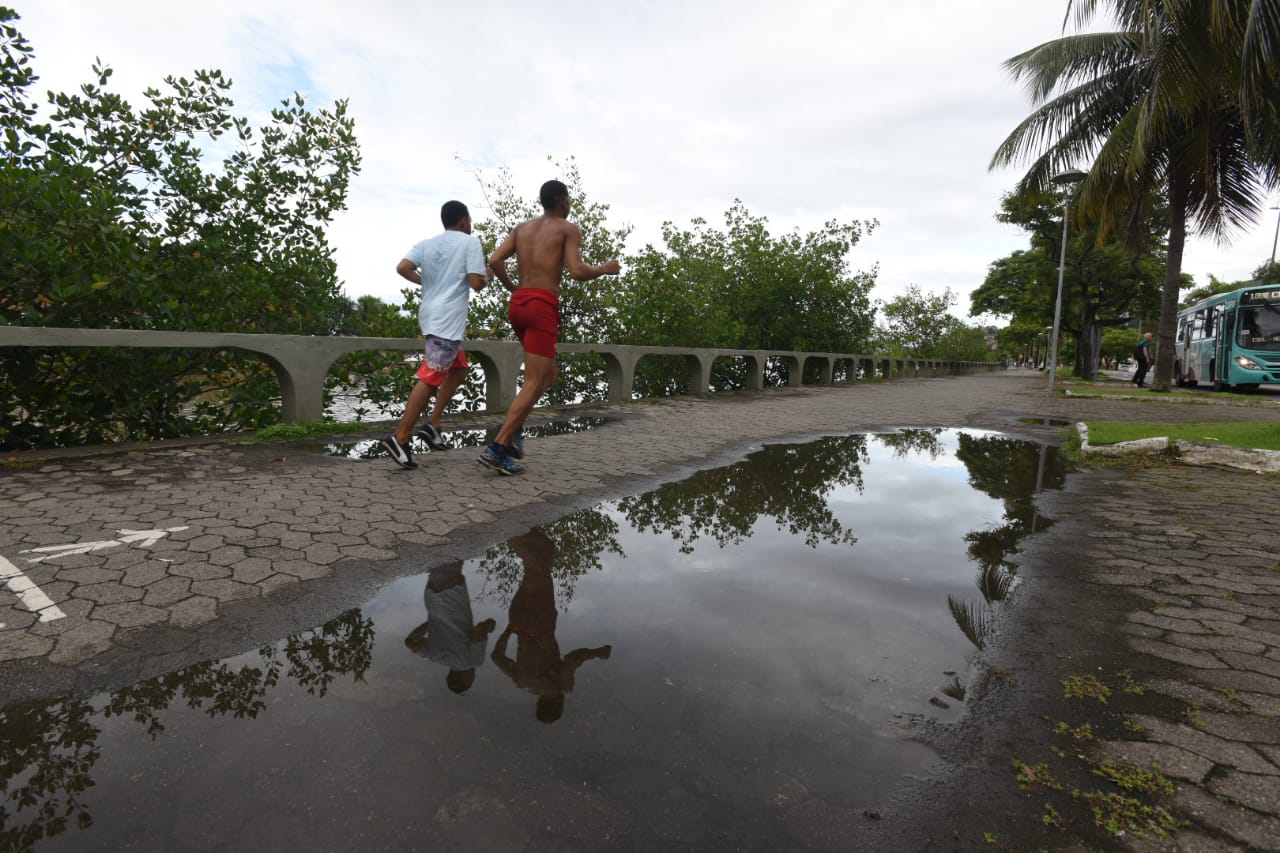 A Gazeta | Tempo muda e feriad&atilde;o de P&aacute;scoa tem previs&atilde;o de chuva e menos  calor no ES
