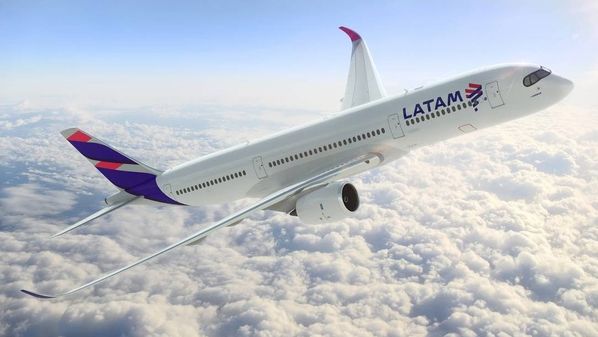Grupo vai iniciar nova negociação com os sindicatos de tripulantes e aeroviários a fim de reduzir o número de funcionários e da frota para tentar amenizar problemas causados pela crise