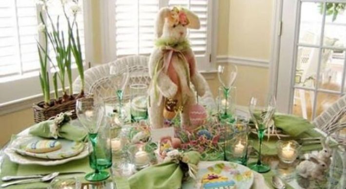 Pensar numa decoração especial, ainda que simples, pode acalentar o coração em uma época tão difícil como esta que o mundo vive com a pandemia do coronavírus