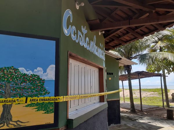 Quiosques nas praias de Castelândia, Bicanga e Carapebu (Serra) foram interditados pela União e PF por Luis Carlos