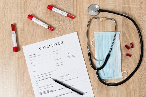 Data: 15/03/2020 - Coronavírus Freepik - Laboratório faz testes para infecção de coronavírus