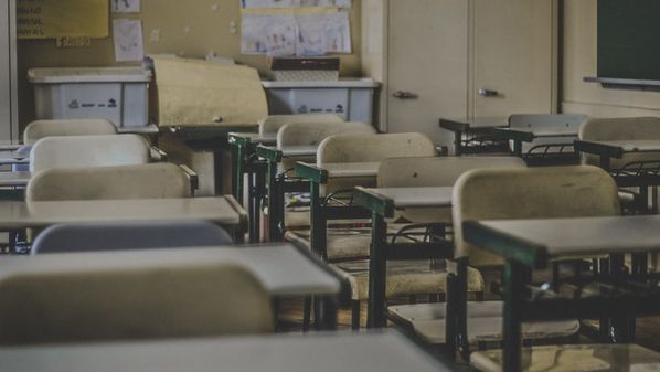 Governador disse que escolas não estão entre os setores que pode ter atividades flexibilizadas na próxima semana