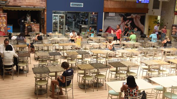Sinais cruzados do governo do Estado na condução da crise sanitária levantaram muitas críticas nas redes sociais de A Gazeta
