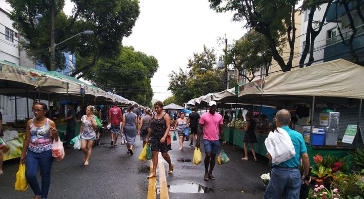 Uma quarentena de 14 dias será adotada em todo o Espírito Santo a partir desta quinta-feira (18). Restrições afetam comércio e serviços não essenciais, que vão permanecer fechados neste período; veja o que funciona