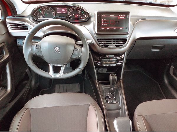 SUV oferece segurança e conforto por menos de R$ 100 mil. Crédito: Luiza Kreitlon/AutoMotrix