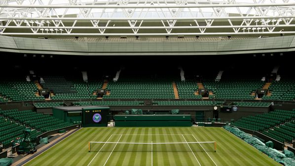 A organização do Torneio de Wimbledon, o mais antigo e tradicional do circuito, admitiu nesta quarta-feira que pode adiar ou até mesmo cancelar a edição deste ano, em razão da pandemia do novo coronavírus