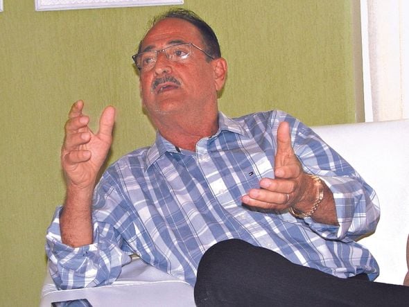 2012 - Nozinho Correa (PDT), prefeito eleito de Linhares  por Arquivo/A Gazeta
