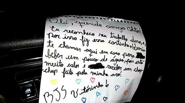 A carta de Vitorinha entregue aos coletores de lixo de Vila Velha