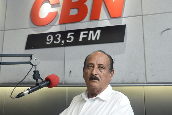 2015 -  Nozinho Corrêa, durante entrevista sobre a avaliação de sua gestão frente a prefeitura de Linhares  por Vitor Jubini